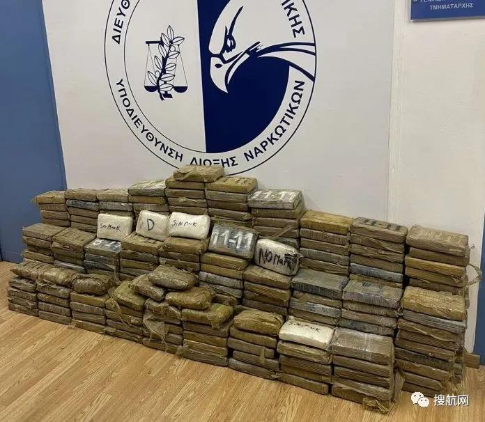 為蒙混過關(guān)，4000萬美元的毒品喬裝成黑木炭混進集裝箱！