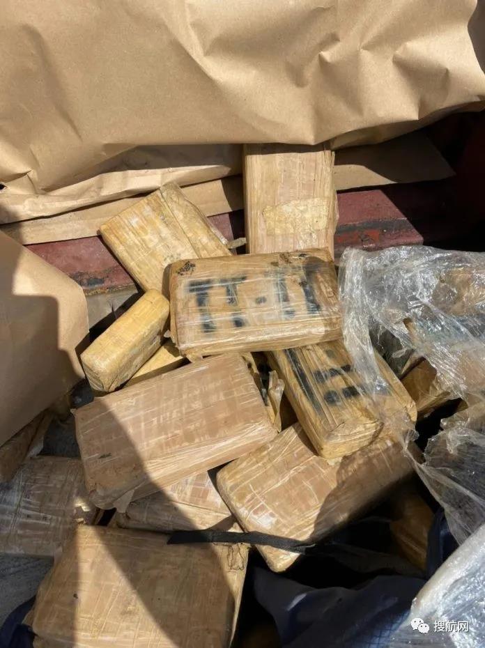 為蒙混過關(guān)，4000萬美元的毒品喬裝成黑木炭混進集裝箱！