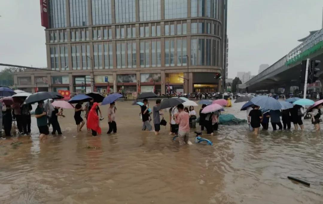 河南罕見(jiàn)暴雨、歐洲洪水泛濫、北美野火肆虐，出貨警惕極端天氣！