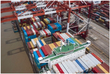DP World：全球集裝箱缺口達(dá)12%, 隨時會崩塌！