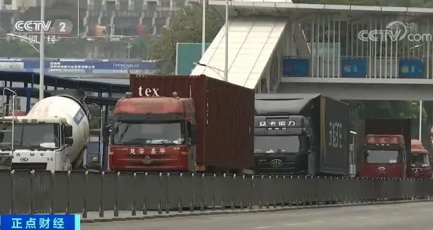 集裝箱車隊(duì)喊話多家船公司：運(yùn)價(jià)不上調(diào)將停工！