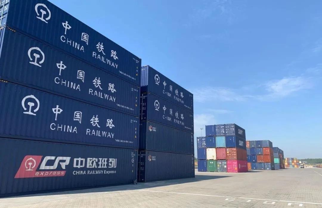 運(yùn)力緊張，中歐鐵路服務(wù)需求突然激增，航空貨運(yùn)包機(jī)價(jià)格達(dá)到新高