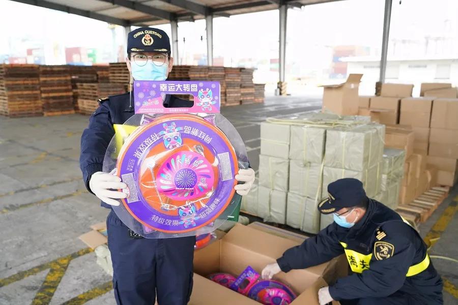 還敢偽報瞞報！海關(guān)又查獲26.8噸“不定時炸彈”