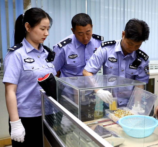 虛假出口智能產品騙取退稅1012.87萬，12名涉案人員被依法起訴！