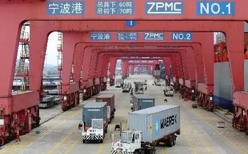 扭轉(zhuǎn)航運(yùn)中斷！我國港口貨運(yùn)量激增13.2%，月產(chǎn)50萬標(biāo)箱