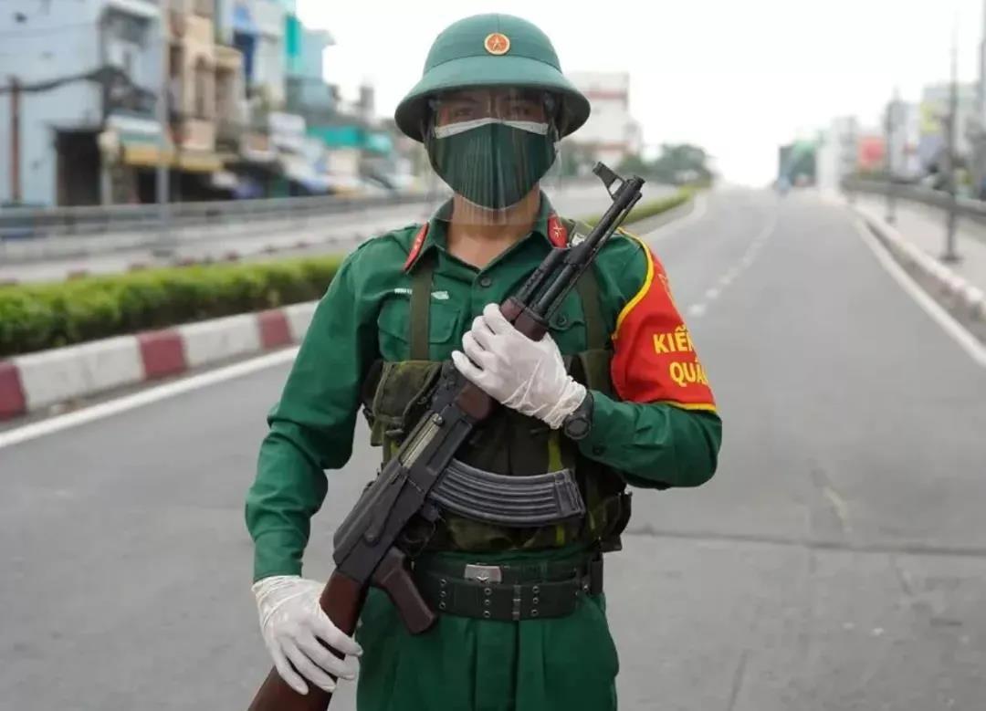 越南制造“告急”！軍隊封城，殃及耐克等80家美企，超7萬家企業(yè)倒閉