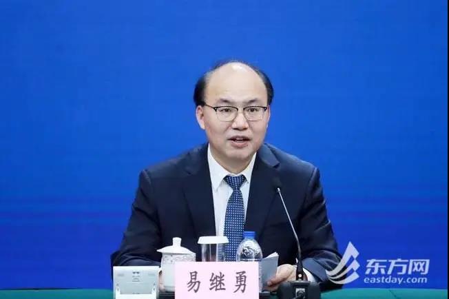 中國航運(yùn)業(yè)“成績單”亮眼：港口規(guī)模世界第一、上海國際航運(yùn)中心躋身世界前三