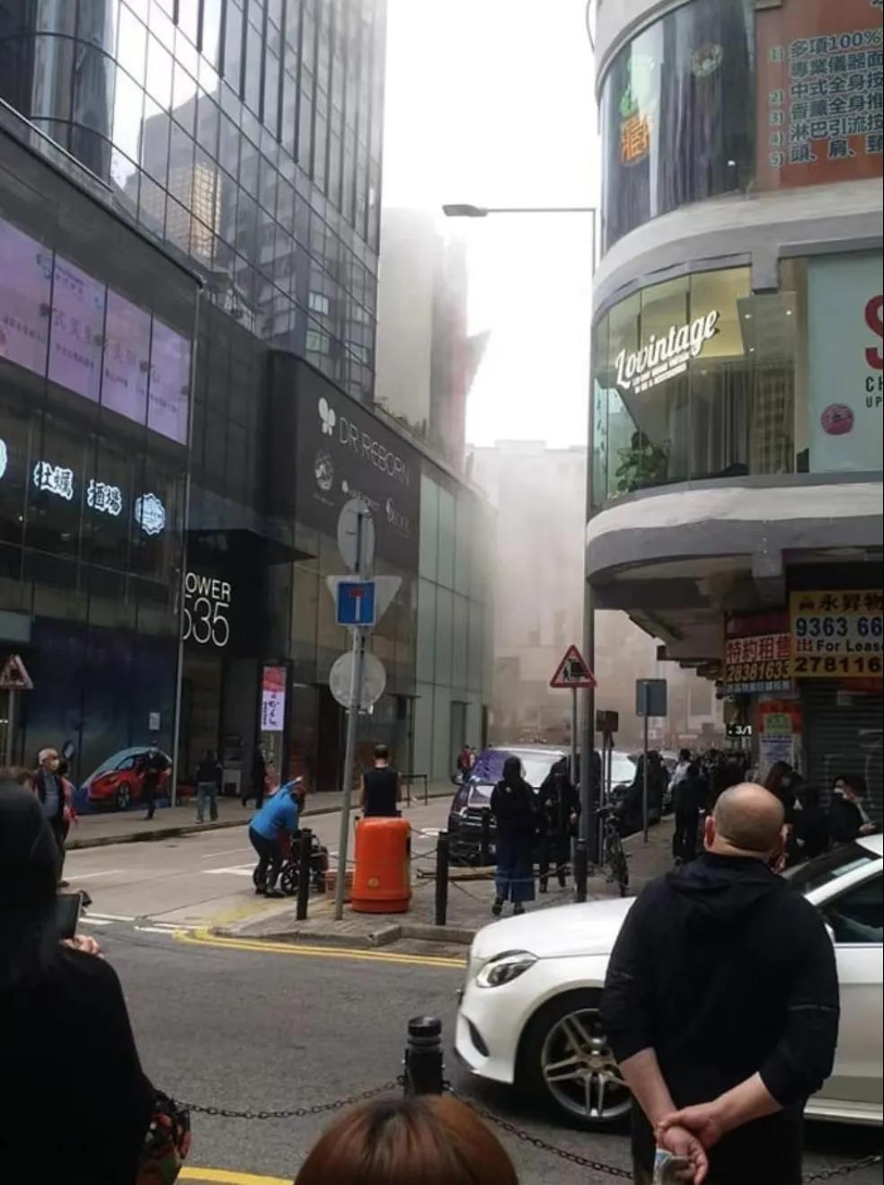 突發(fā)！香港銅鑼灣世貿(mào)中心發(fā)生大火！