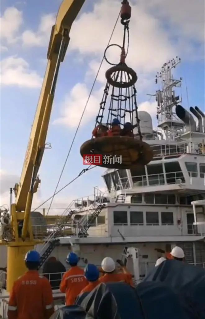 東海一漁船與貨船碰撞后沉沒，3人獲救11人失蹤...
