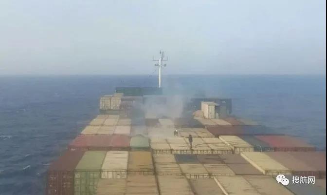 事故丨一艘集裝箱船發(fā)生碰撞曾掛靠寧波上海港；一箱船發(fā)生火災；一箱船遭海盜襲擊貨物被搶！