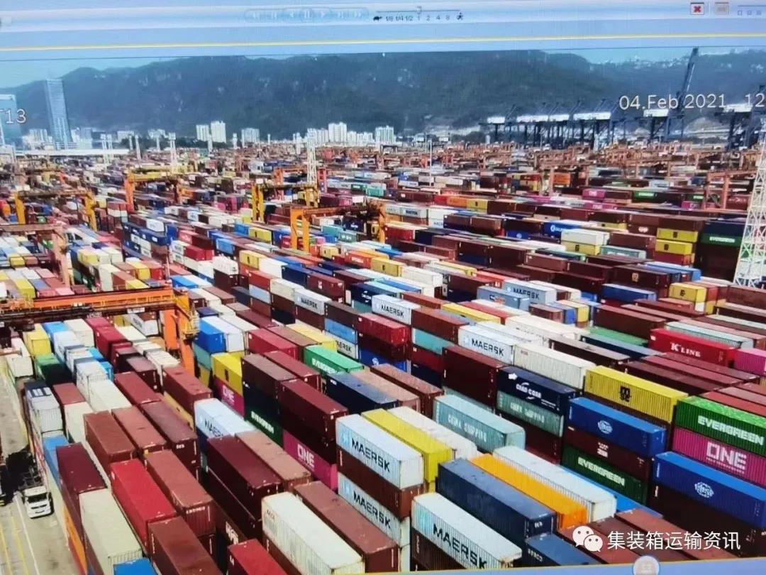 注意！鹽田港擁堵嚴(yán)重！采取交通管制！出貨高峰期，貨柜車排到了高速...