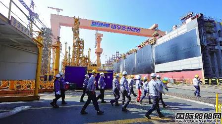 再裁4000人！“就業(yè)寒流”席卷韓國造船業(yè) 