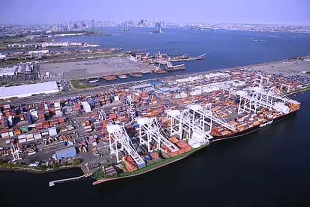 美國(guó)2021年海運(yùn)集裝箱進(jìn)口量將繼續(xù)增長(zhǎng)