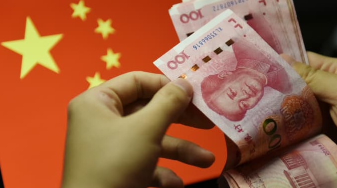 瘋漲7000點(diǎn)！離岸人民幣逼近6.50，結(jié)10萬美元“損失7萬元”！匯率運(yùn)價(jià)雙重夾擊，外貿(mào)人接不接單都是虧！